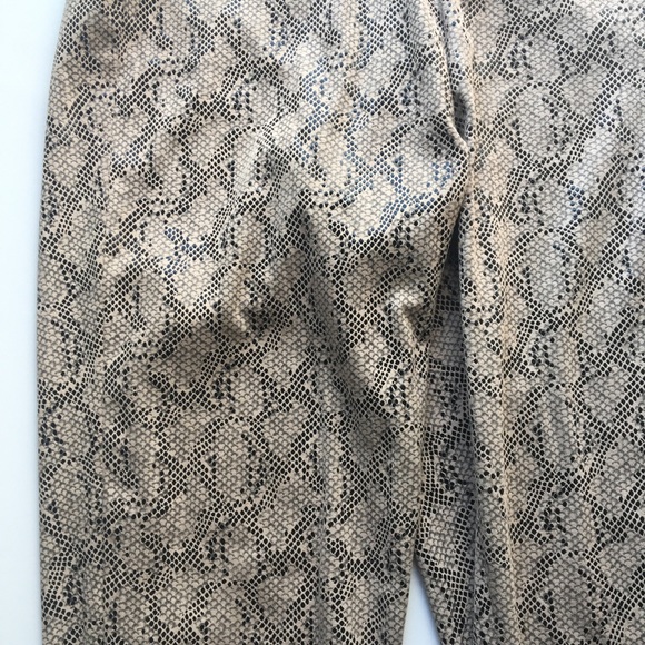 Zara basic faux suede snakeskin print pants - Picture 4 of 5
